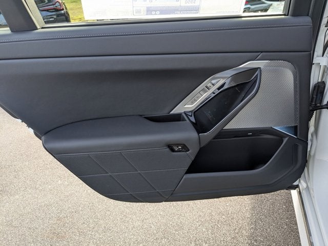 2025 BMW i7 eDrive50