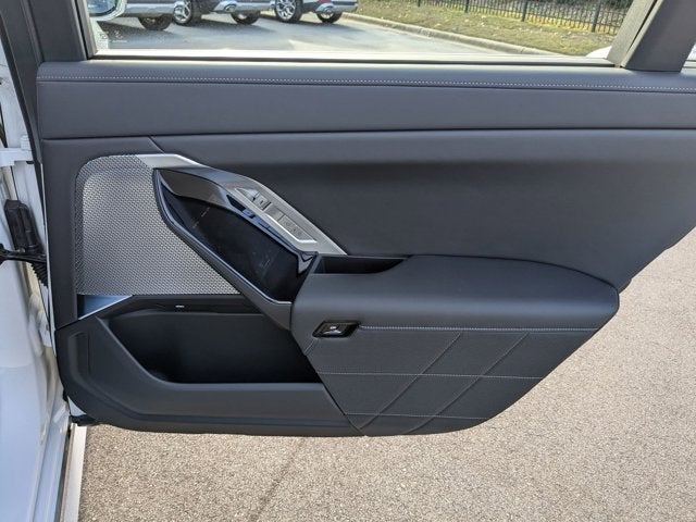 2025 BMW i7 eDrive50