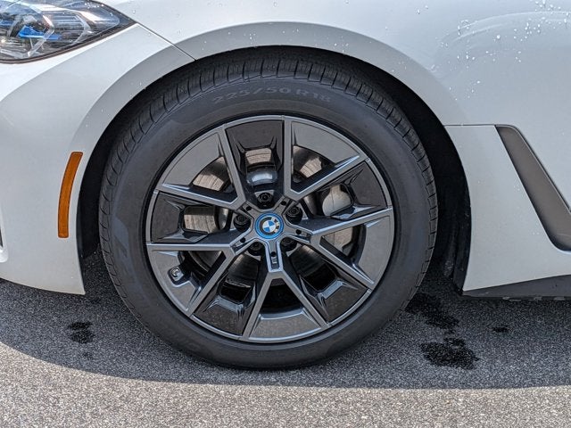 2023 BMW i4 eDrive40